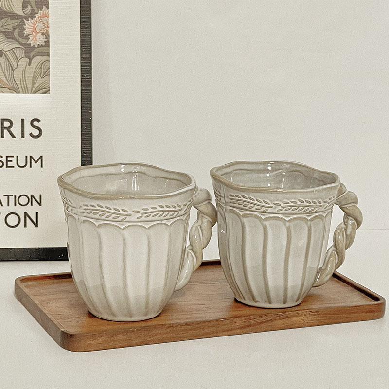 كوب قهوة سيراميك بسيط للمنزل