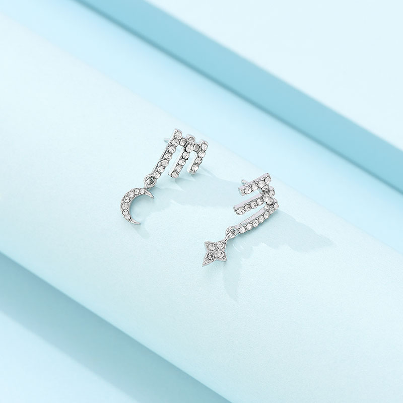 Simple Forest Gold Earrings With Diamonds