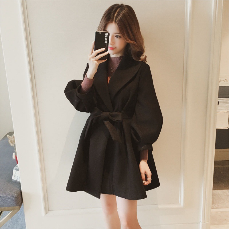 Women's Loose And Slim Short Lantern Sleeve Woolen Coat