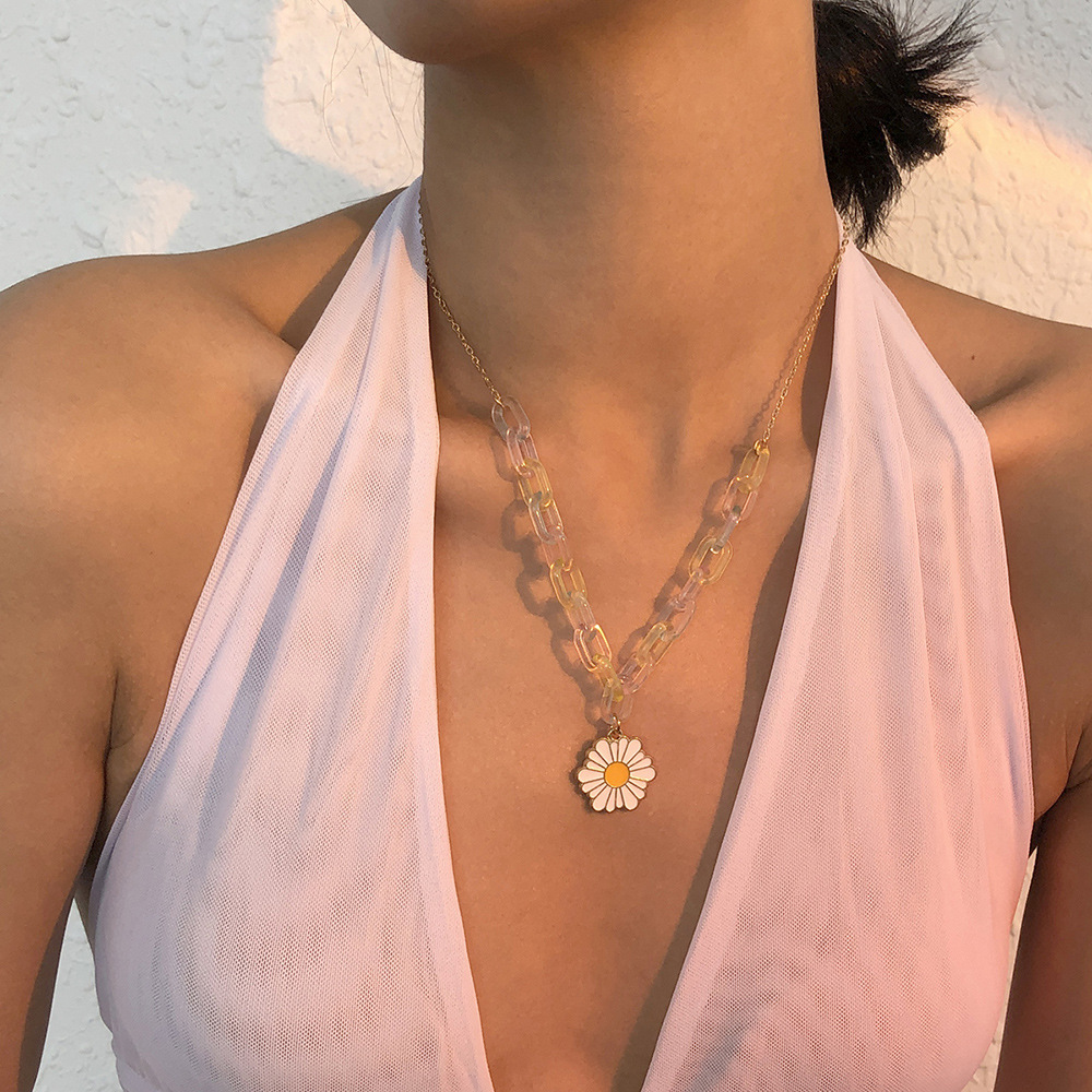 Simple Necklace Alloy Flower Dripping Oil Personality Creative Clavicle Chain
