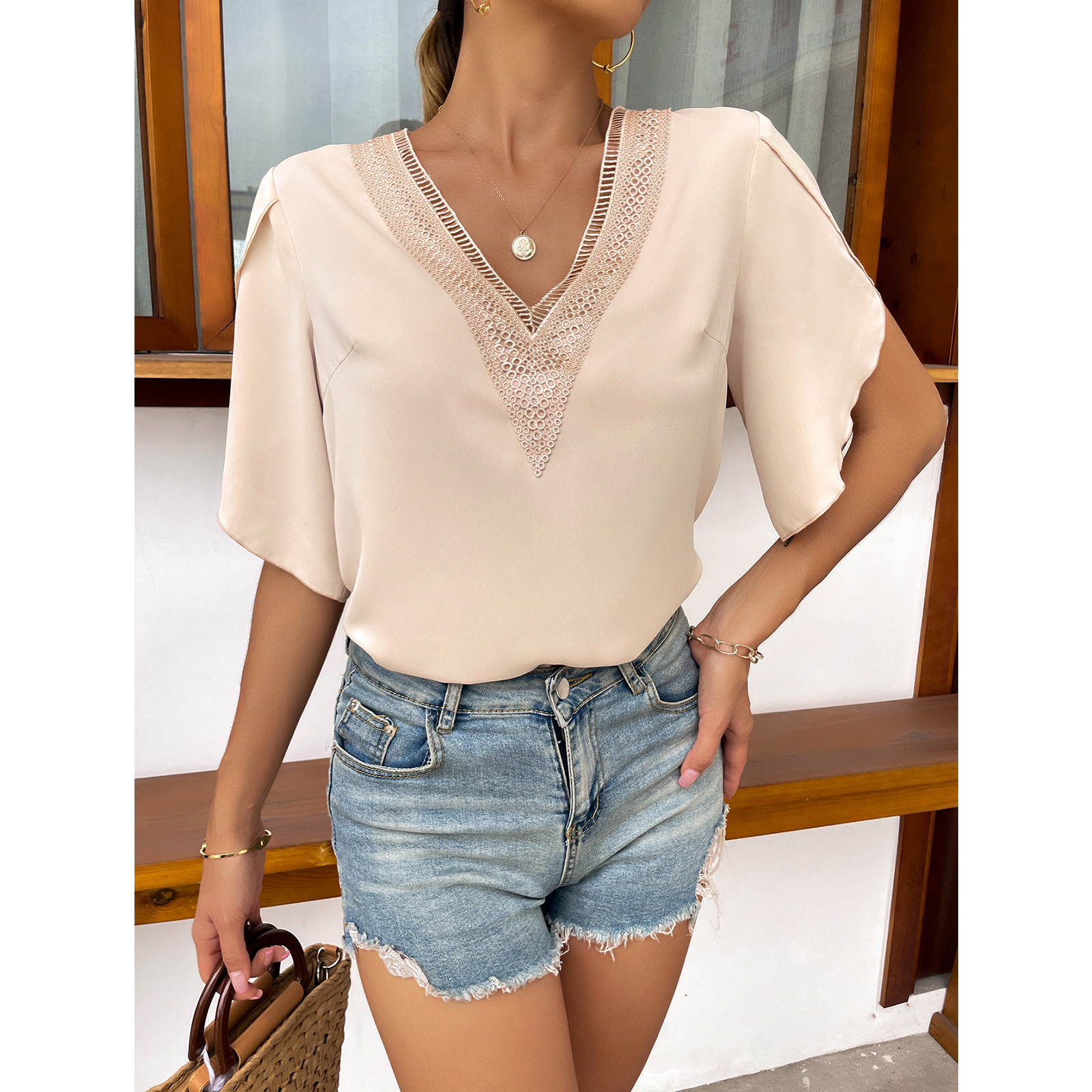 Women's Lace Solid V-Neck Versatile Solid T-Shirt