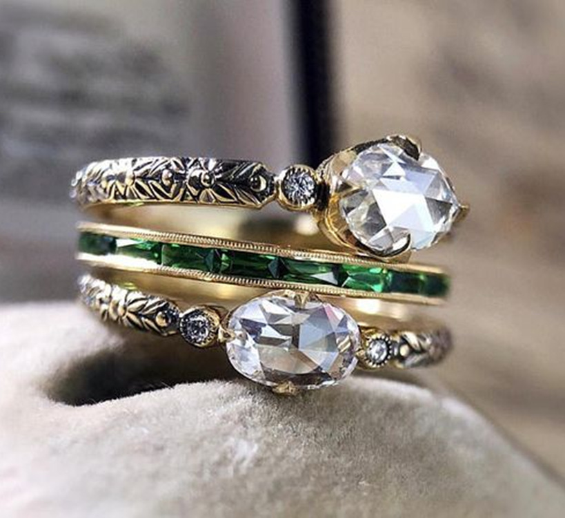 خاتم بتصميم بيضاوي من الكريستال الأبيض والزركون والألماس