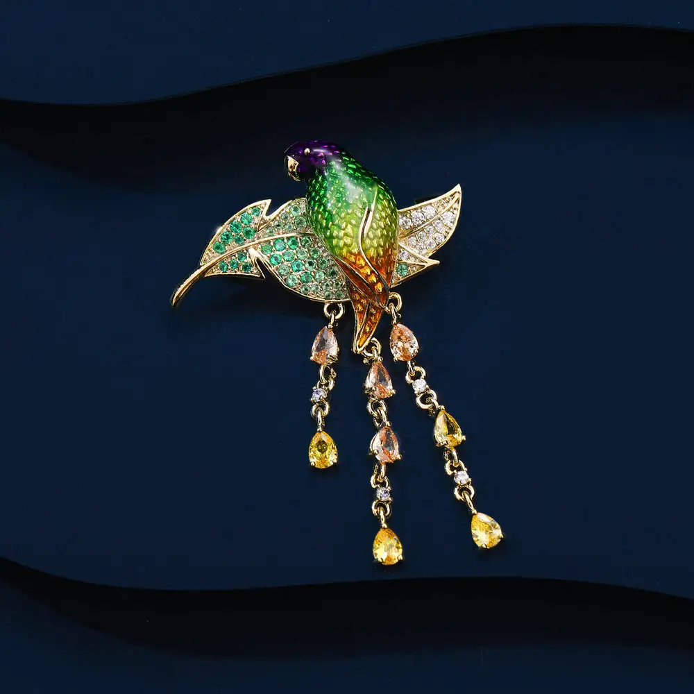 Animal Design Brooch Pin for Cardigan and Clothing with Crystal Accents
