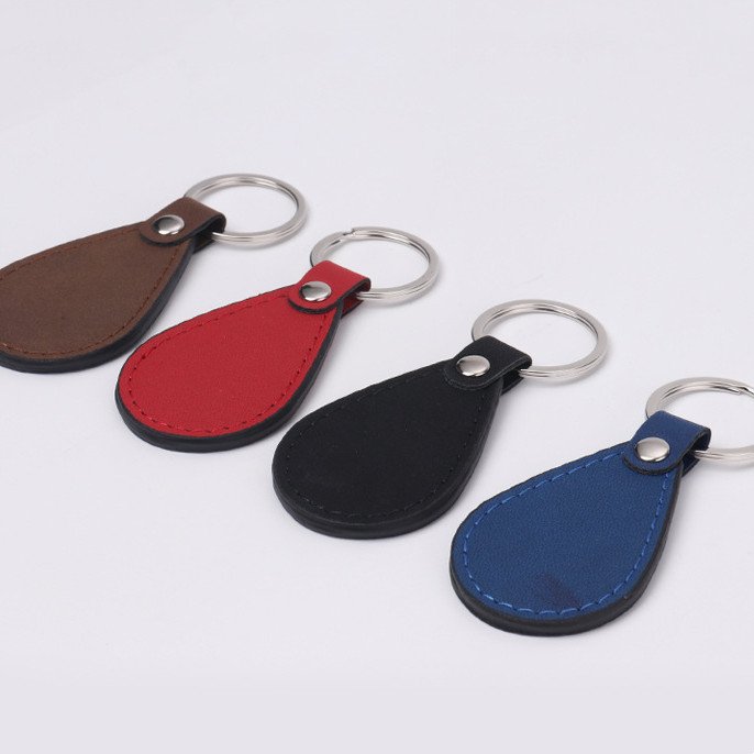 PU Leather Oval Metal Leather Keychain Leather Jewelry 1
