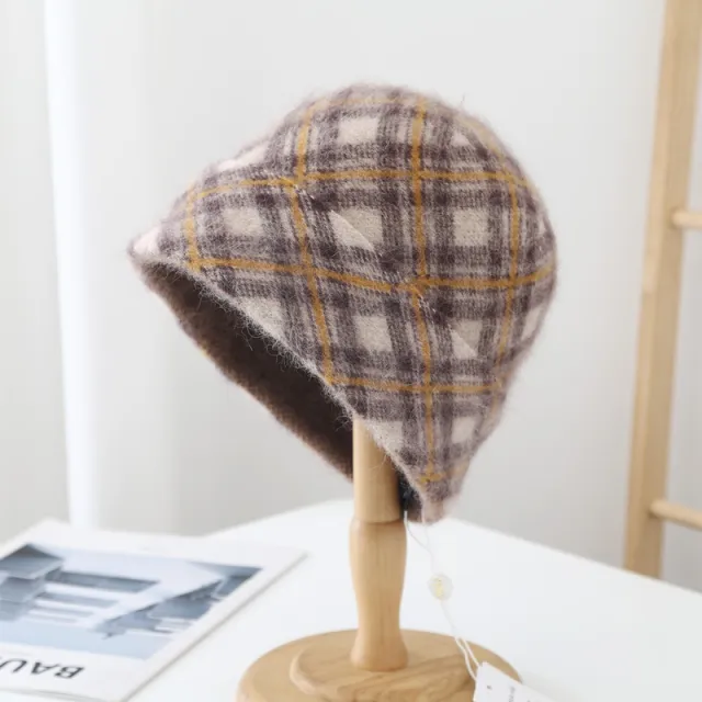 Warm Keeping Diamond Plaid Color Hat Is Fashionable Khaki - Shop at LoveMi