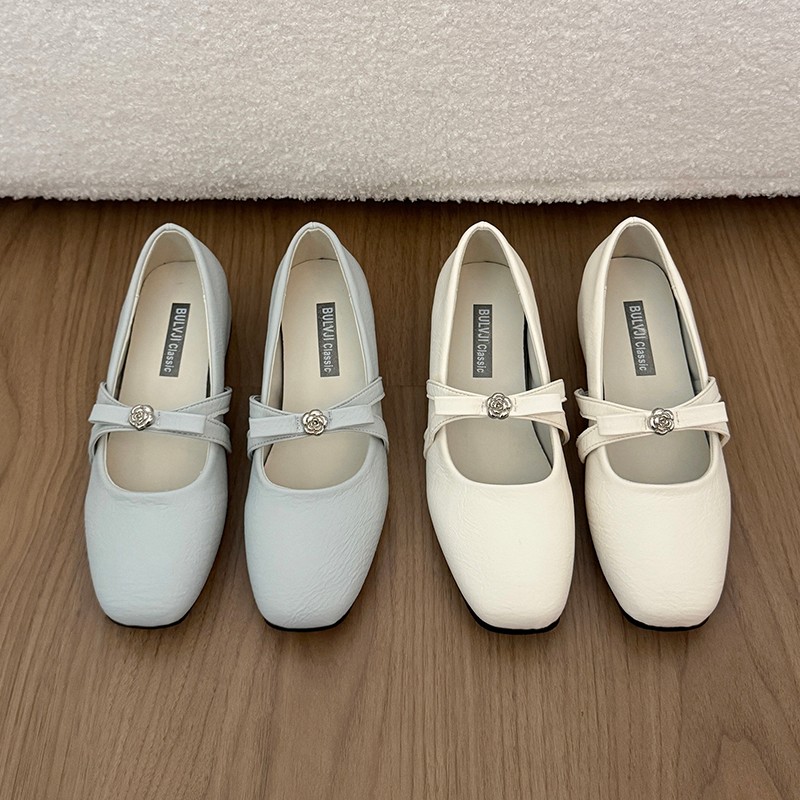 Women French Elegant Metal Camellia Flower Buckle Single Strap Mary Jane Flats, Square Toe Wrinkled Soft Matte Leather Slip On Gentle Casual Daily Doll Ballerina Loafer Shoes