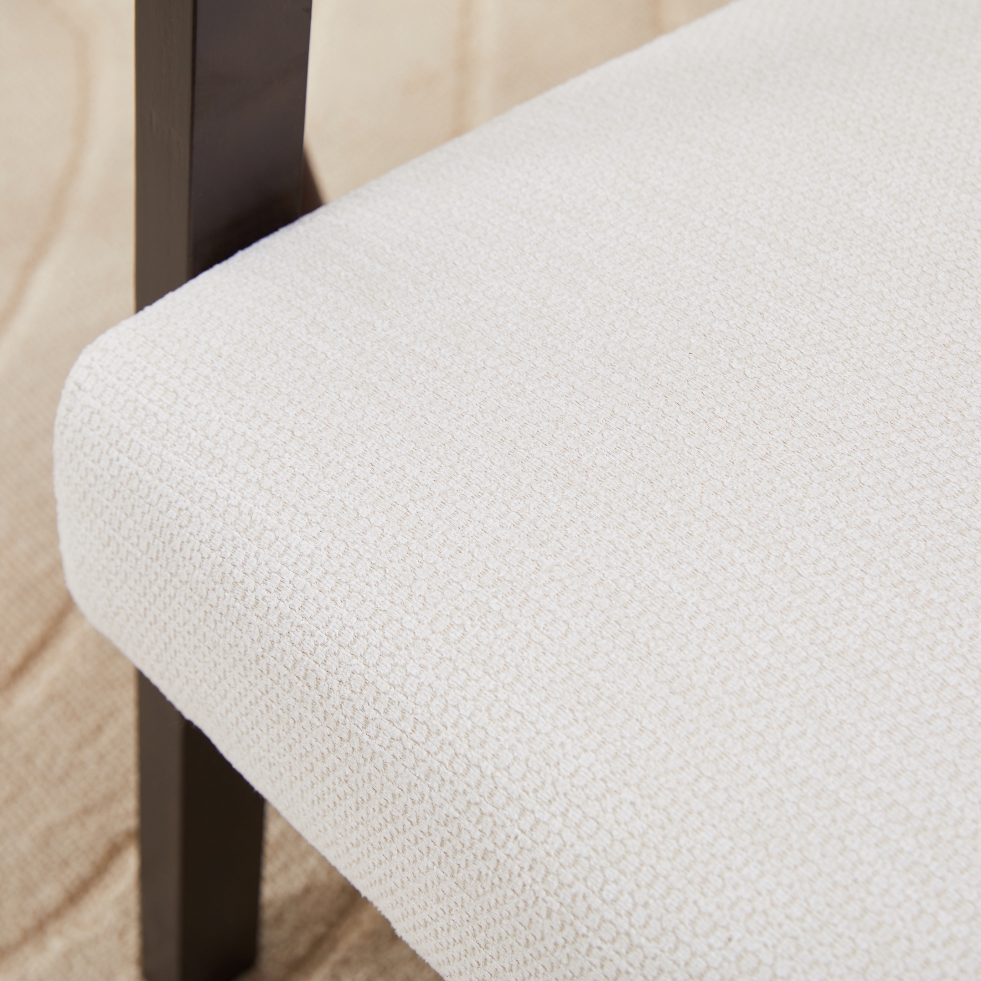 Medieval-inspired modern armchair with high back (Ancient White) upholstered chair, solid wood legs, leisure reading chair suitable for living room or bedroom. — foto 4