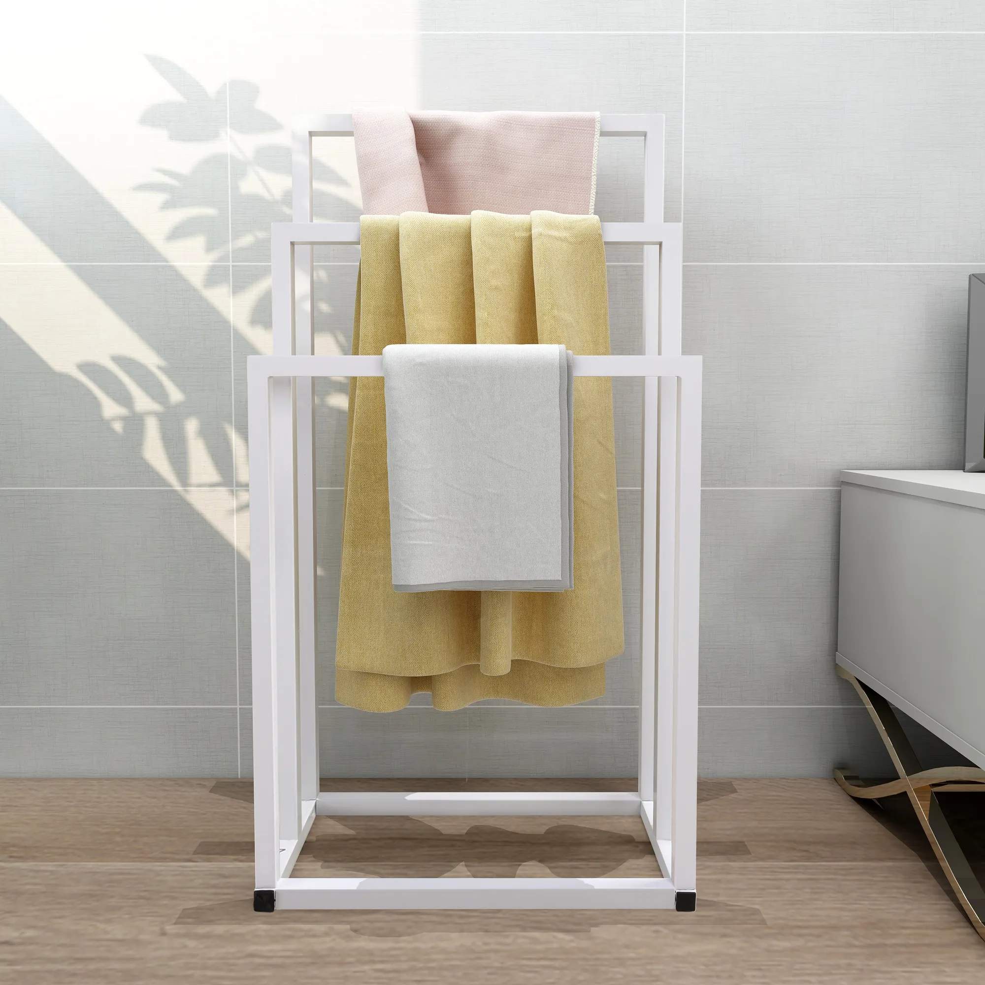 Metal Freestanding Towel Rack 3 Tiers Hand