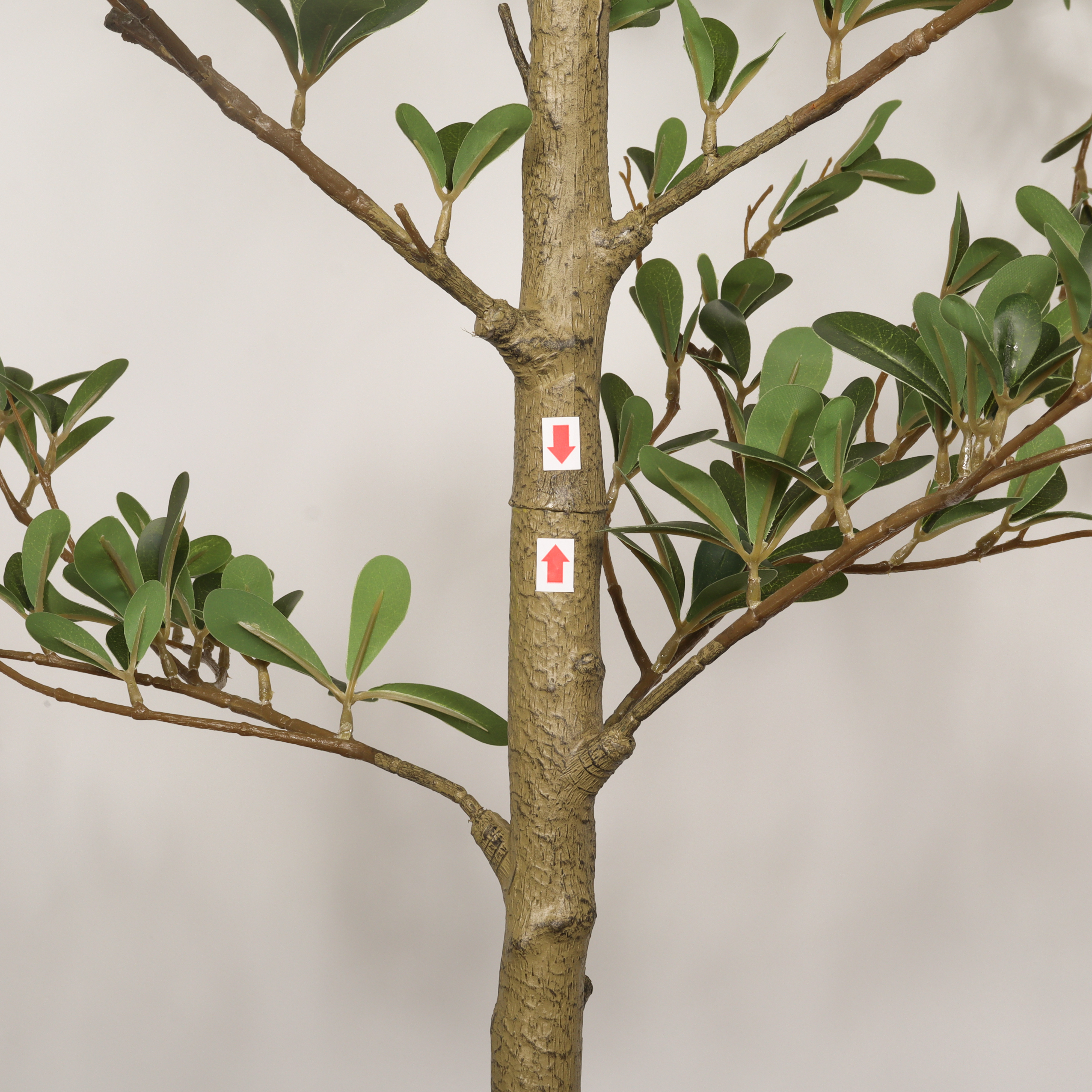 7FT Artificial Black Olive Tree with Black Plastic Pot, Realistic Tall Fake Plant for Indoor Home Living Room Corner Decoration, 1pc/set — foto 4