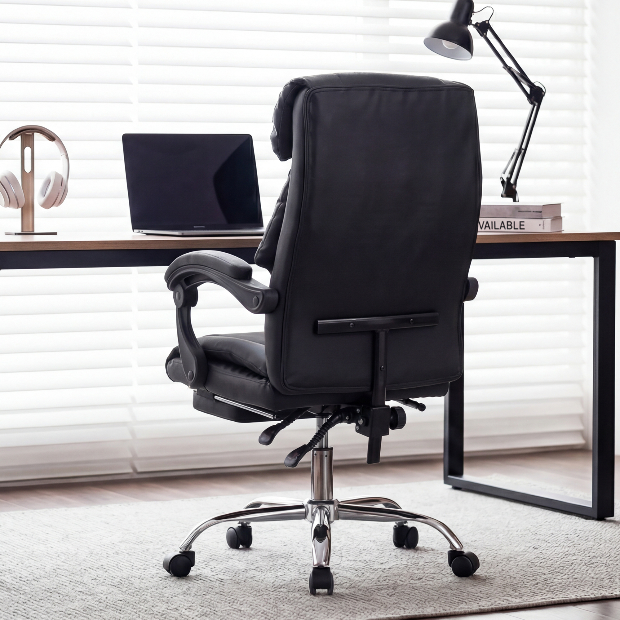 Office Chair Adjustable Height Executive Desk Chair with Foot Rest Comfortable Computer Chair High Back Reclining Gaming Chair Durable Leather Rolling Work Swivel Chairs — foto 2