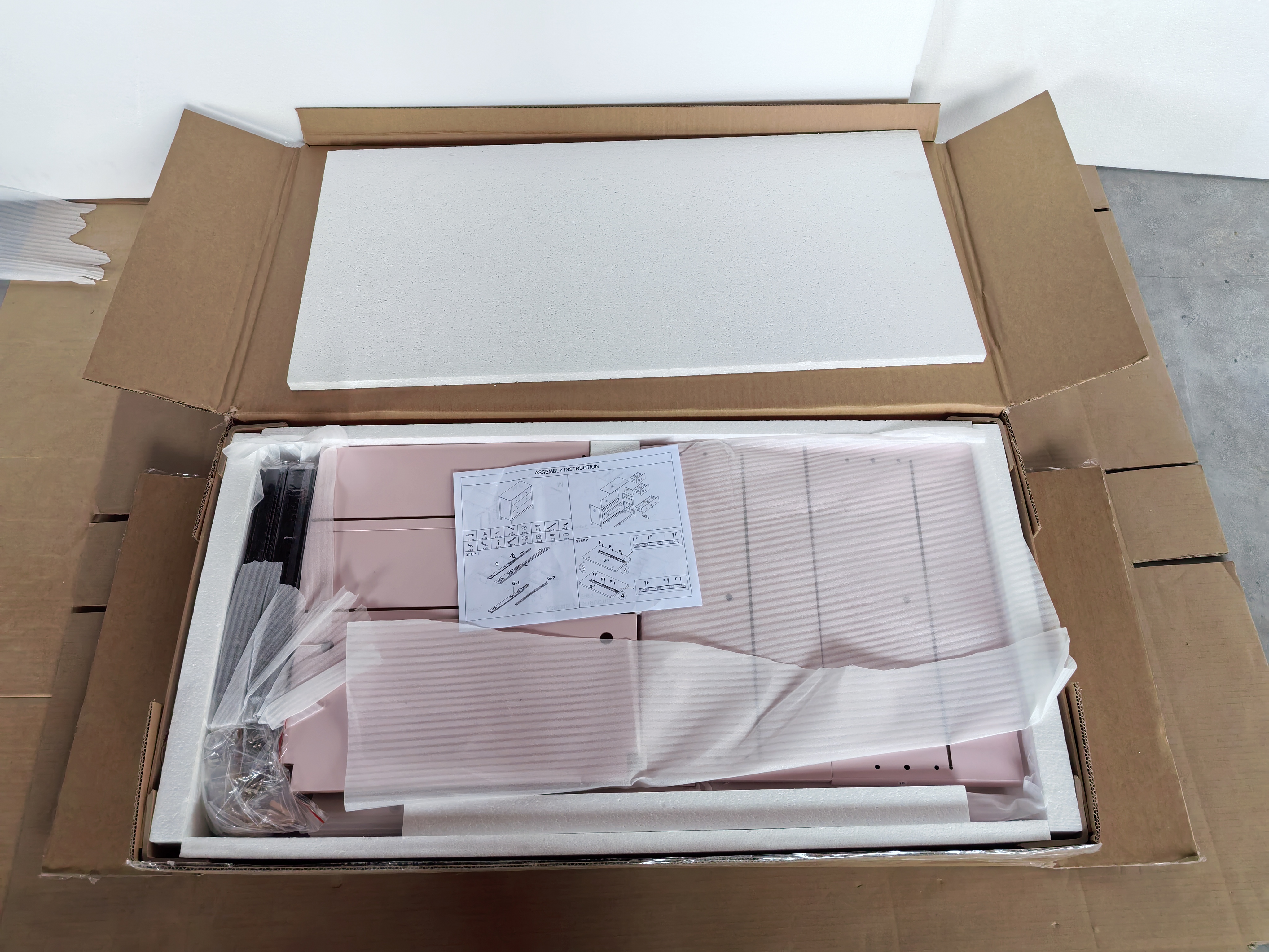 Pink 4-Drawer Kids Dresser — Wooden Storage Cabinet for Toddler — photo 6