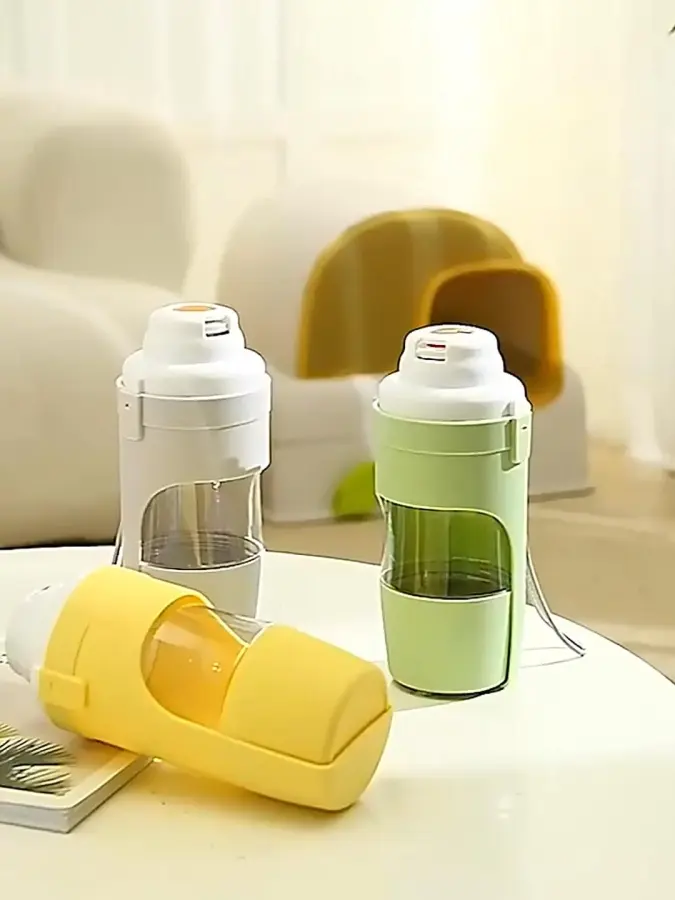 Walk & Water 2-in-1 Travel Bottle photo 3