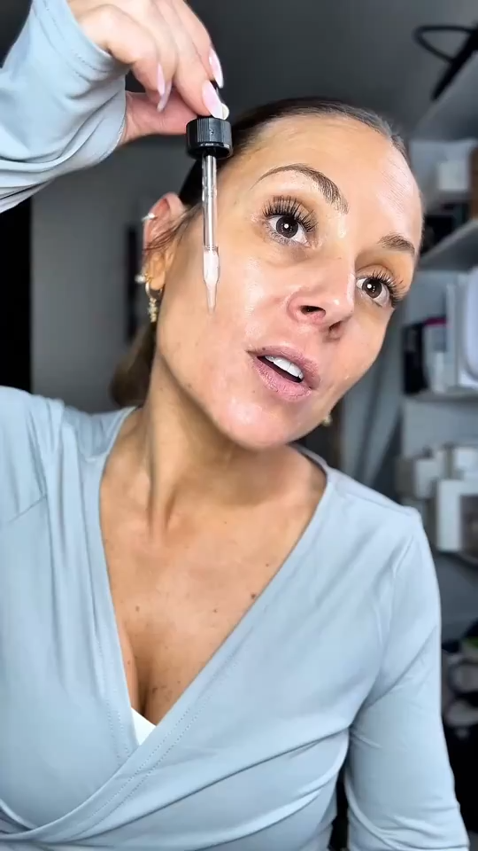 Copper Peptide Facial Essence Compact And Abundant
