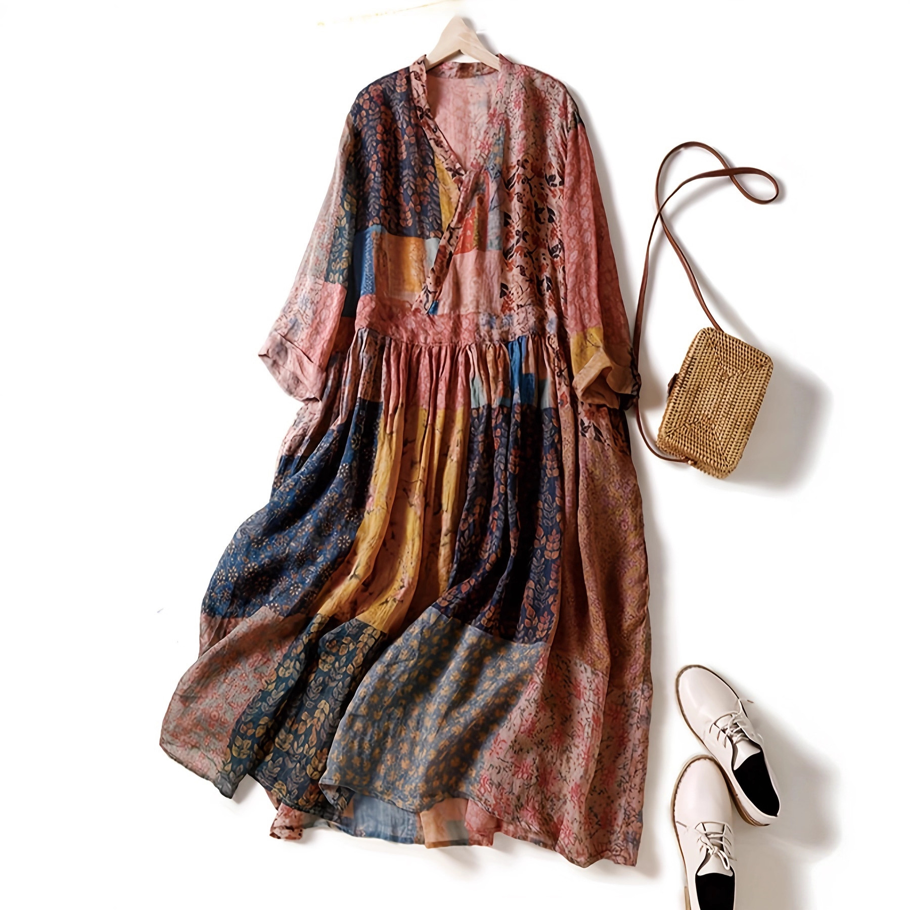 Womens Fashionable Retro Printed V-Neck Loose Dress