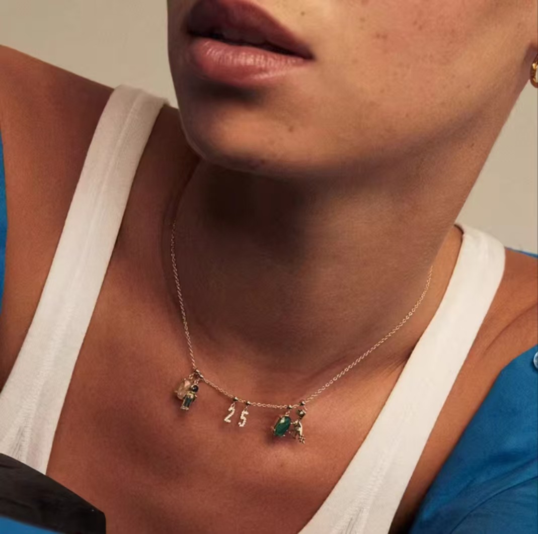 Fashion Unique Crystal Digital Malachite Pendant