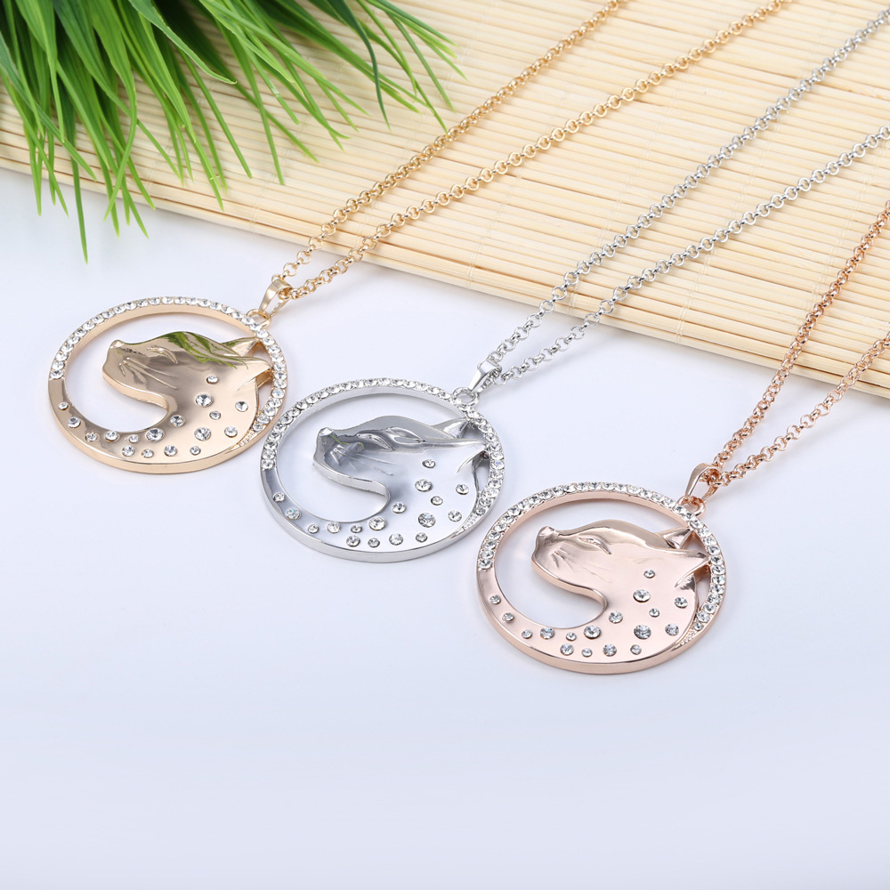 Title 6, personality leopard pendant necklace