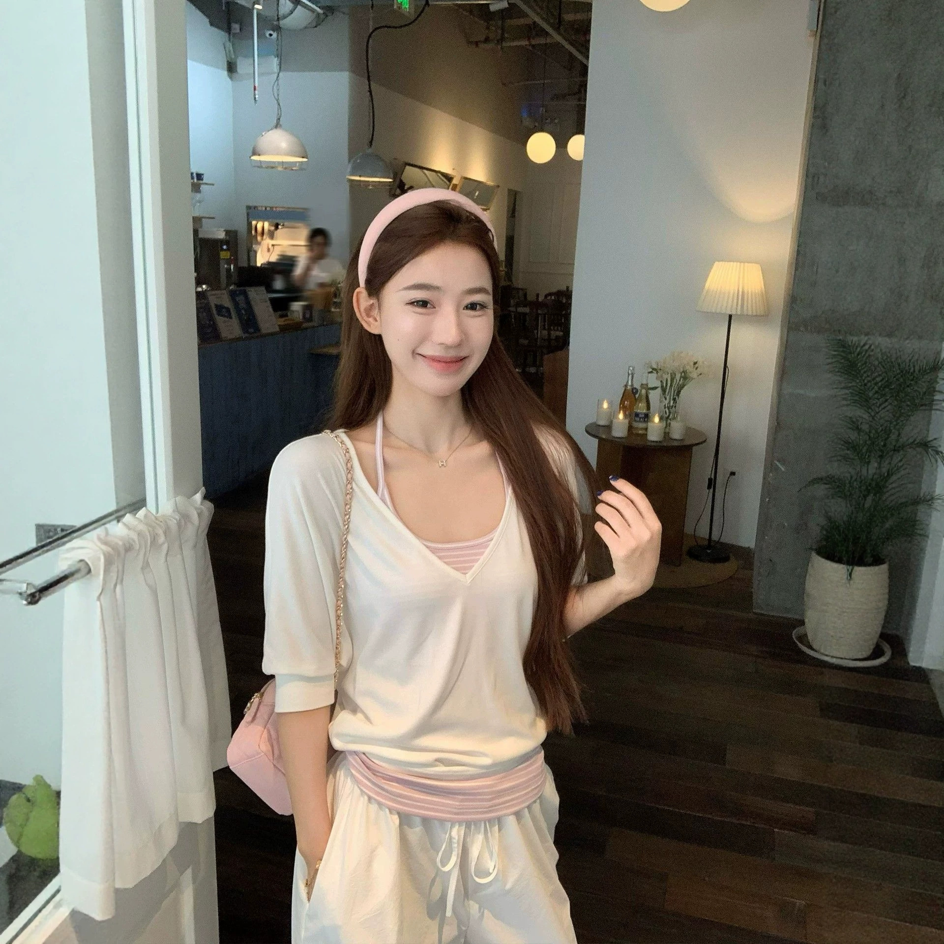 https://cf.cjdropshipping.com/quick/product/006cfb3b-df08-45ff-b5cd-1ebf204bccd9.jpg