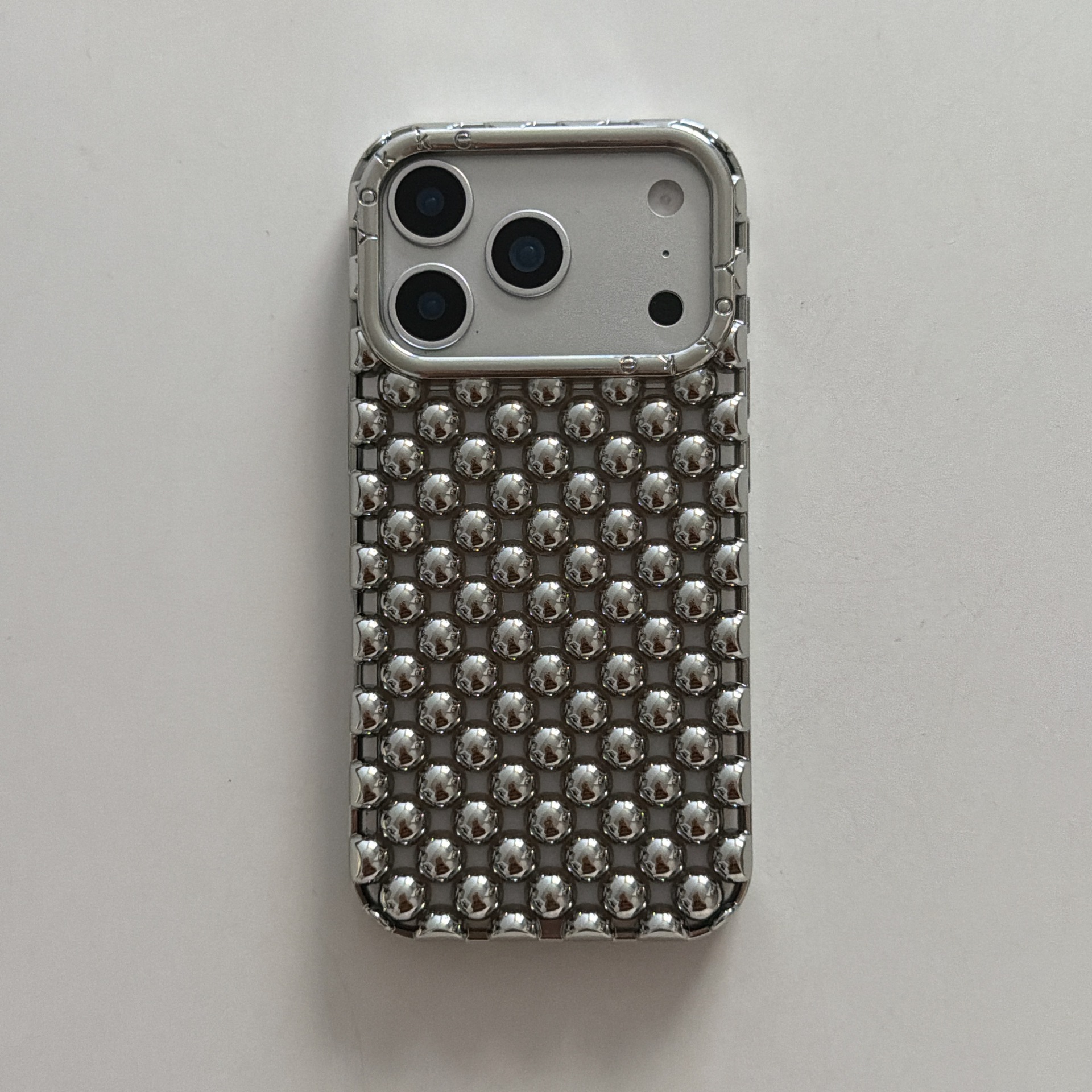 New Electroplated Solid-color Hollow Bead Phone Case