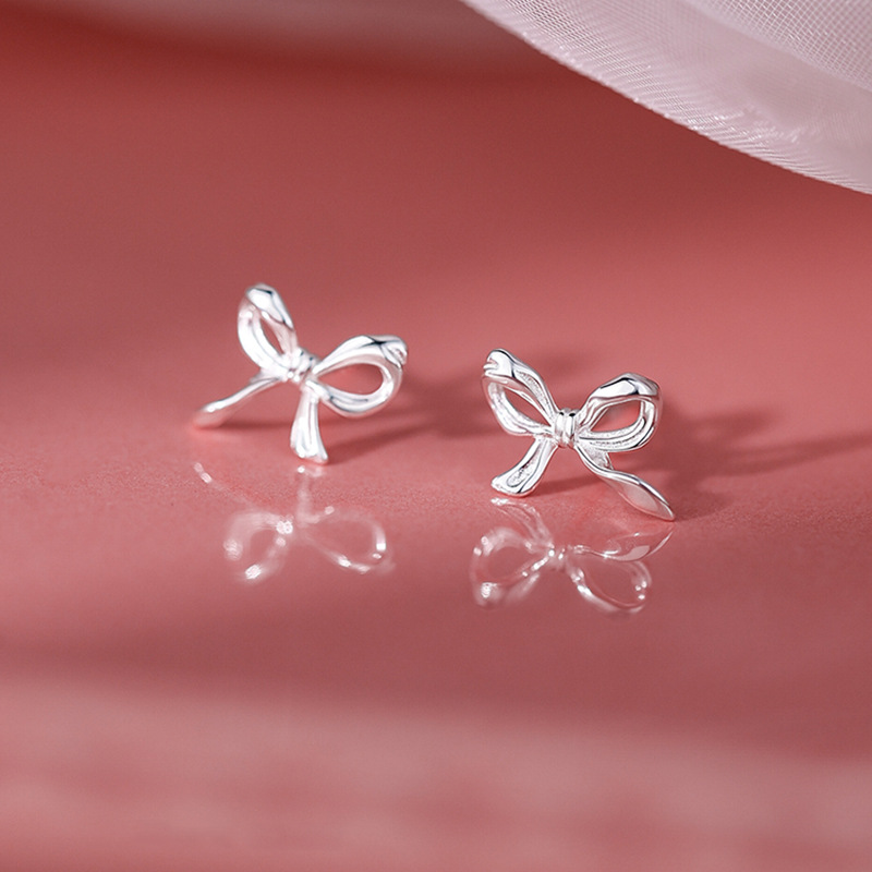 Minimalist Cool-style Bow Stud Earrings For Women