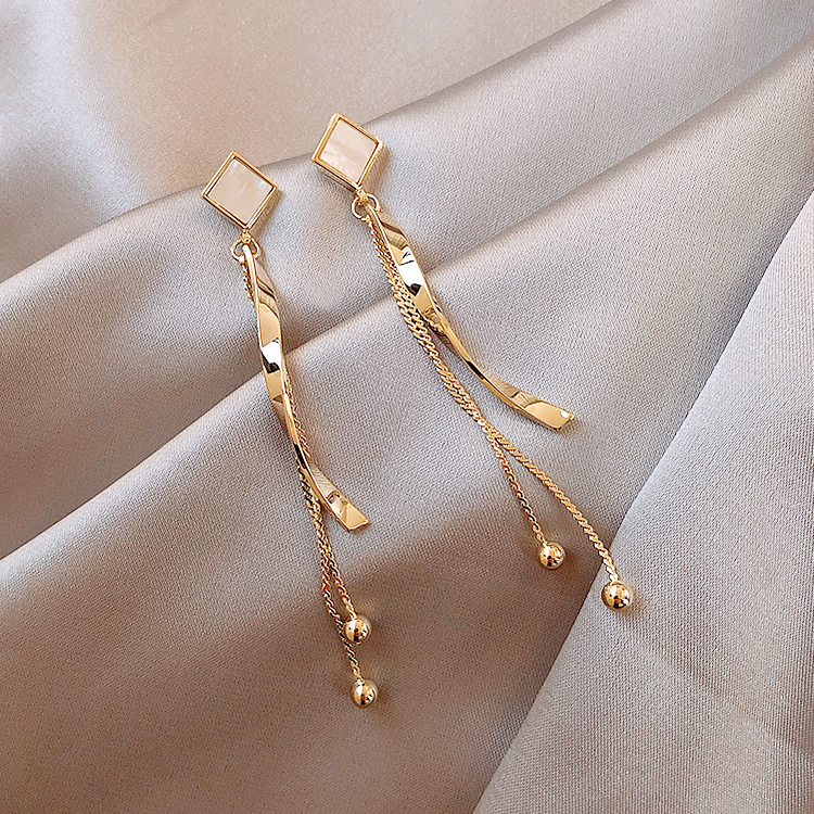 https://cf.cjdropshipping.com/quick/product/009e652c-8d79-4c58-bf7e-96069e62d6e1.jpg