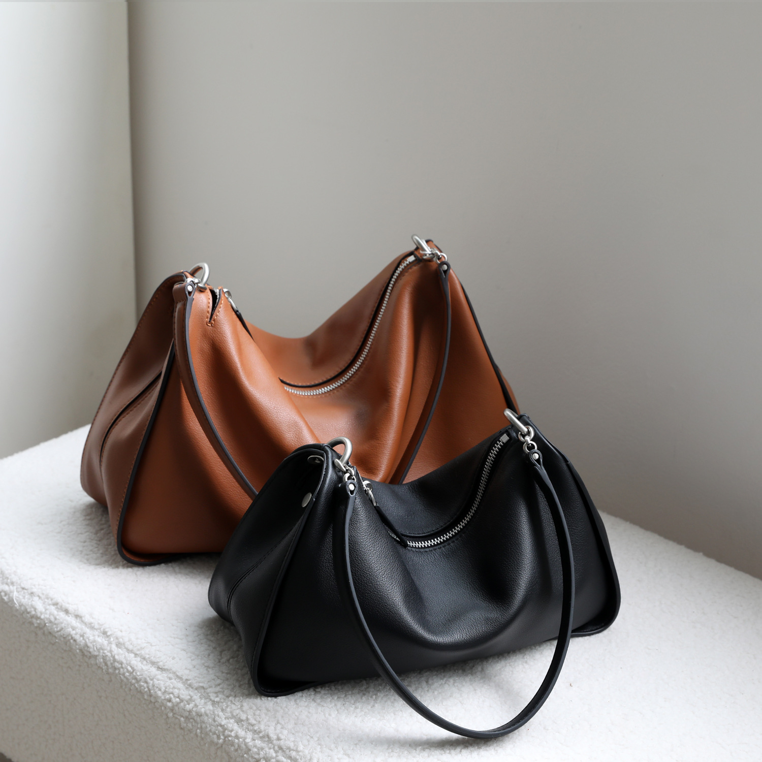 Toast-colored Casual Top-grain Leather Tote Bag