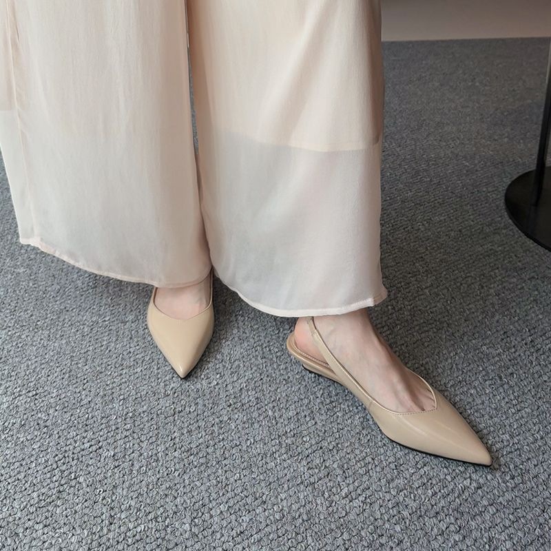 Pointed-Toe Wedge Sandals, picture 5 of 5