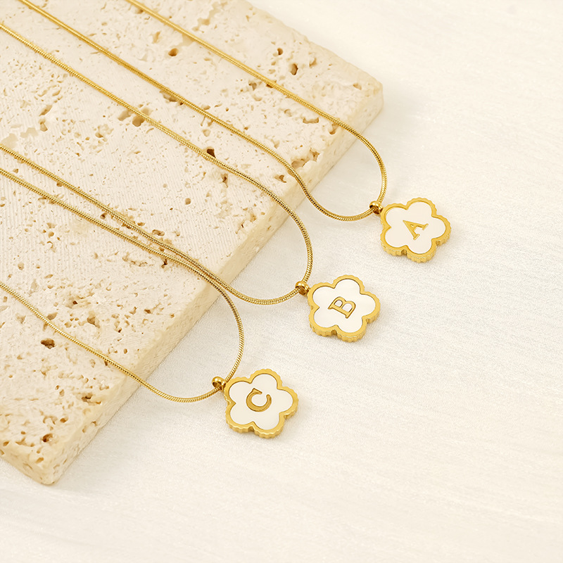 Simple Stainless Steel Letter Necklace Fashion Flower
