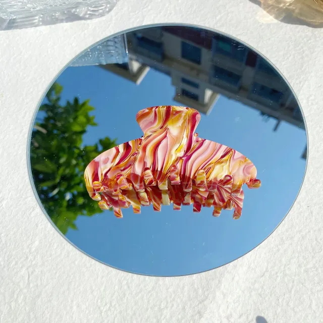 Acetate Grip Simple Advanced Sense Hair Clips Hair Accessories Oil Painting Red - Shop at LoveMi