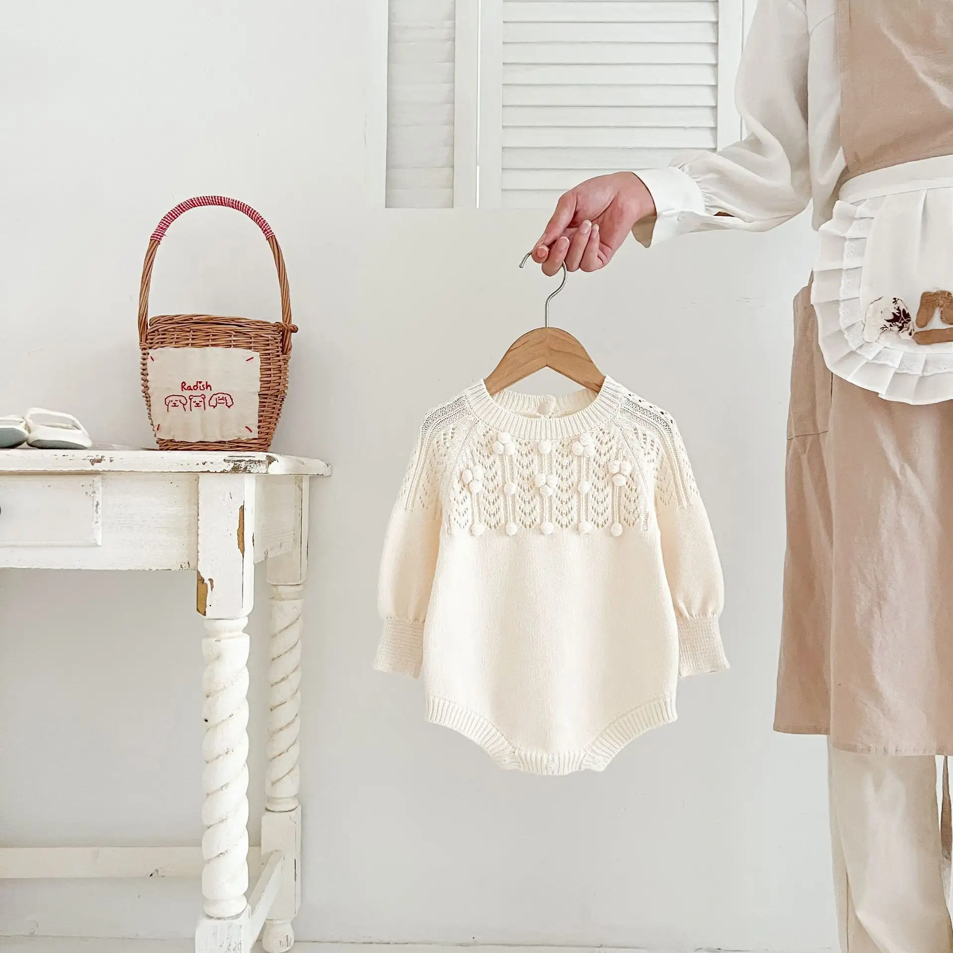 Baby Girl's Hand Hook Ball Round Neck Pullover Sweater