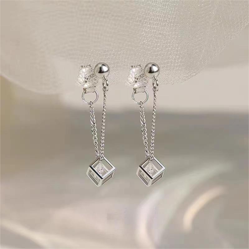 https://cf.cjdropshipping.com/quick/product/00ff3988-0229-430a-92c6-08e75d584811.jpg