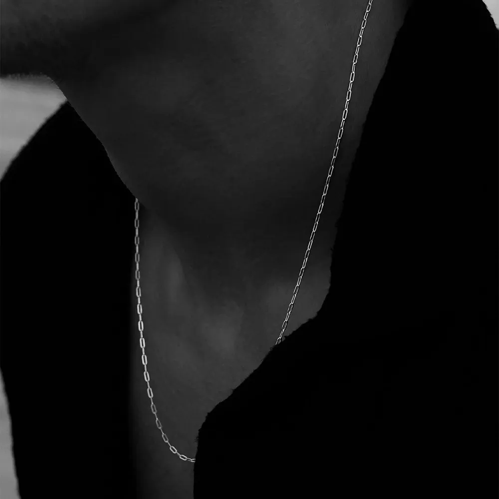 French Retro Square Clip Clavicle Necklace