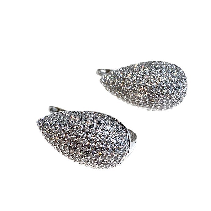 Trendy Minimalist And Classic Instagram-style Earrings