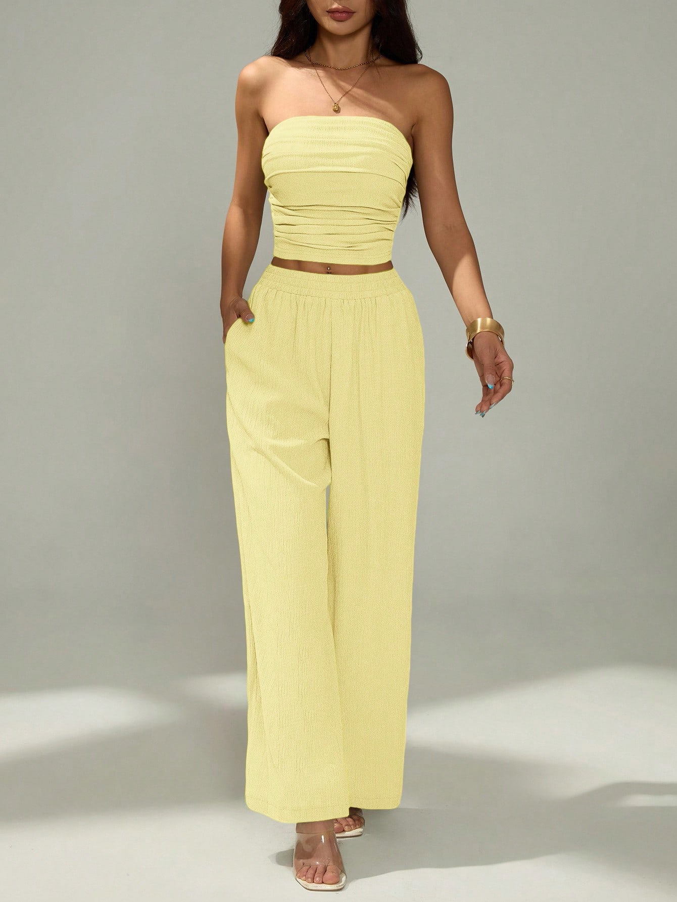 Buy Women's Clothing Online | Buy Trending Dresses for Women