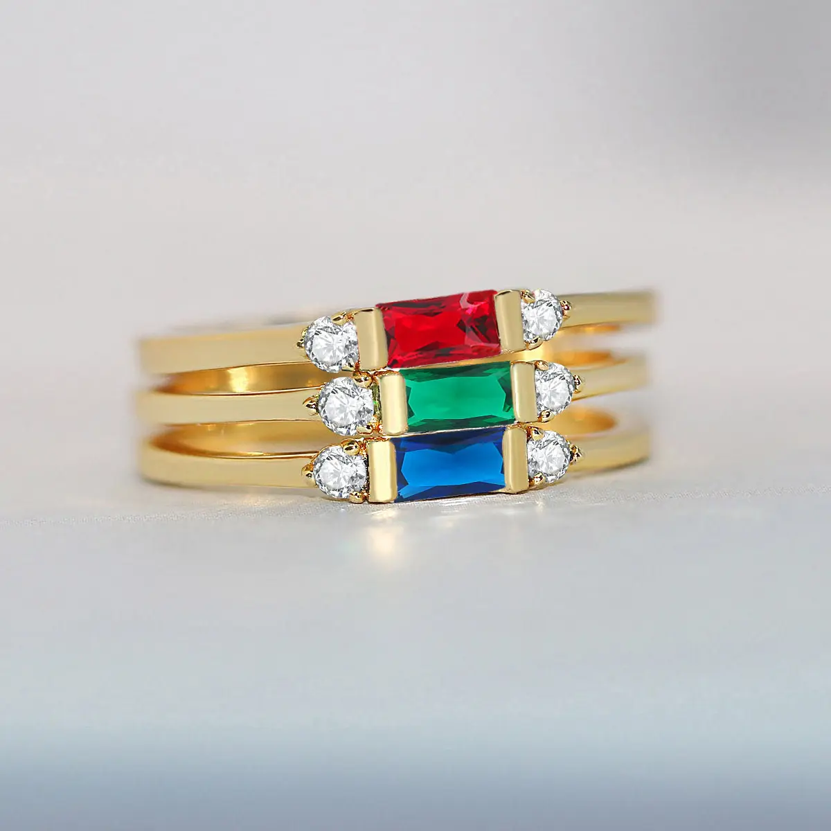 Geometric Engagement Ring Inlaid Zircon Plated 14K