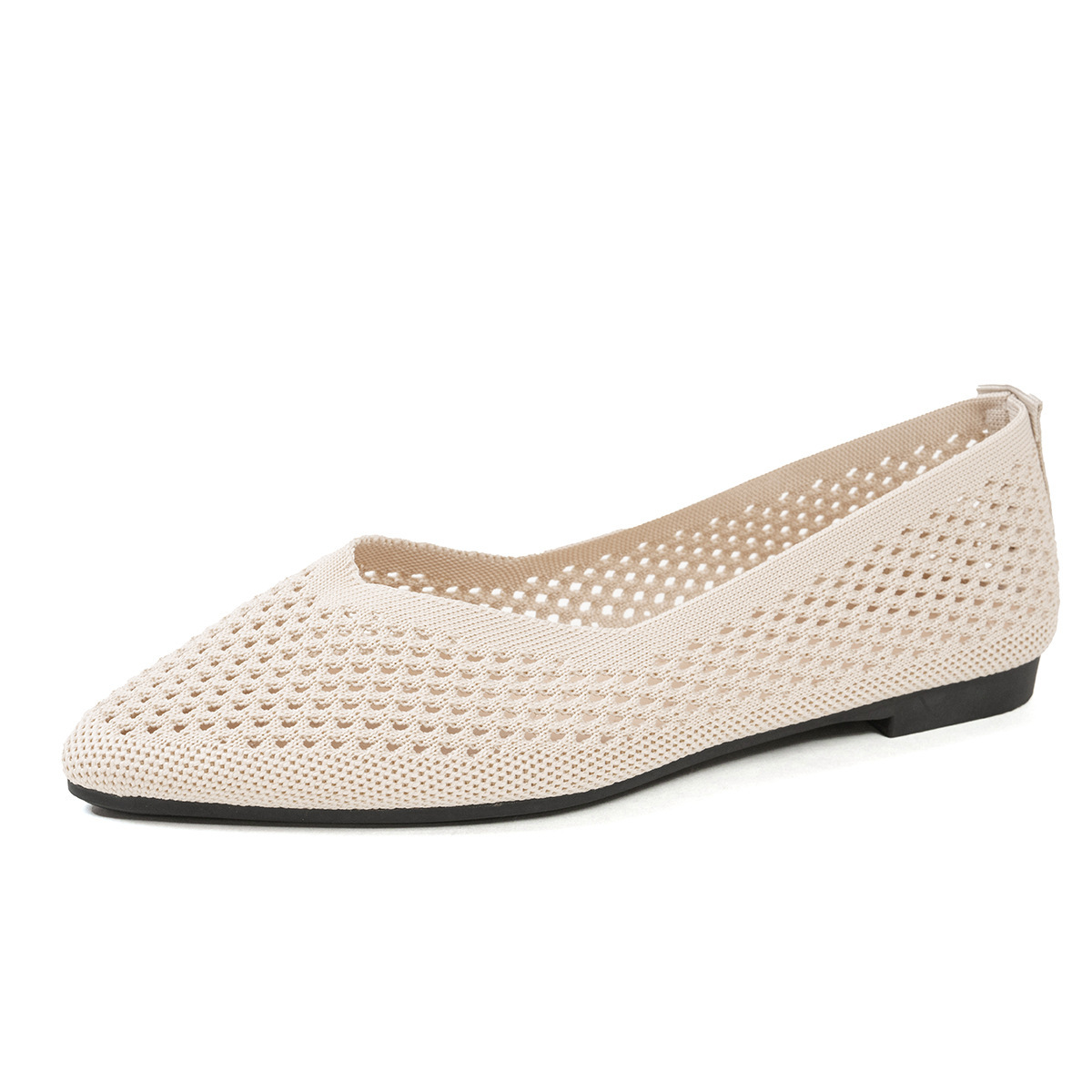 Women's flat casual flyknit loafers in black – front view