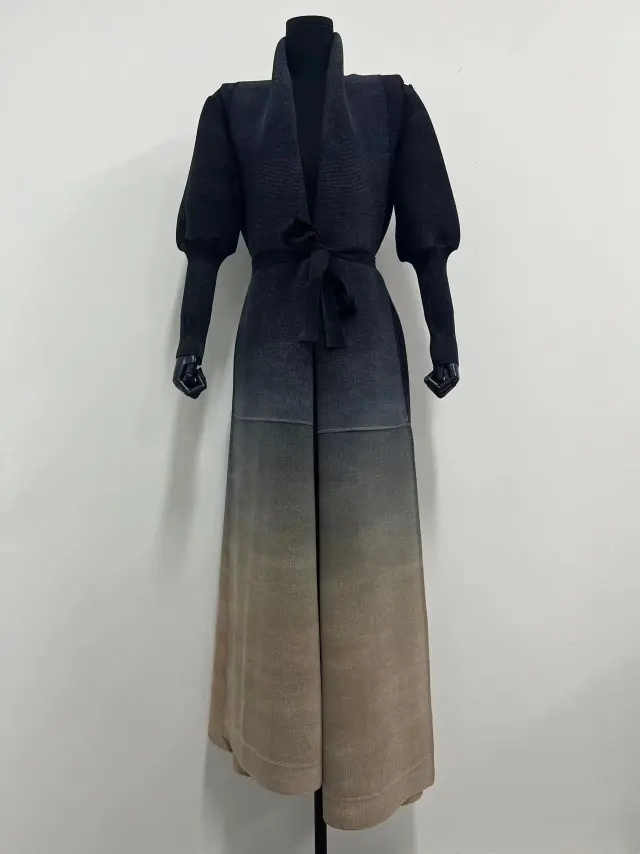 Fashion Plus Size Pleated Long Gradient Coat Brown - Shop at LoveMi