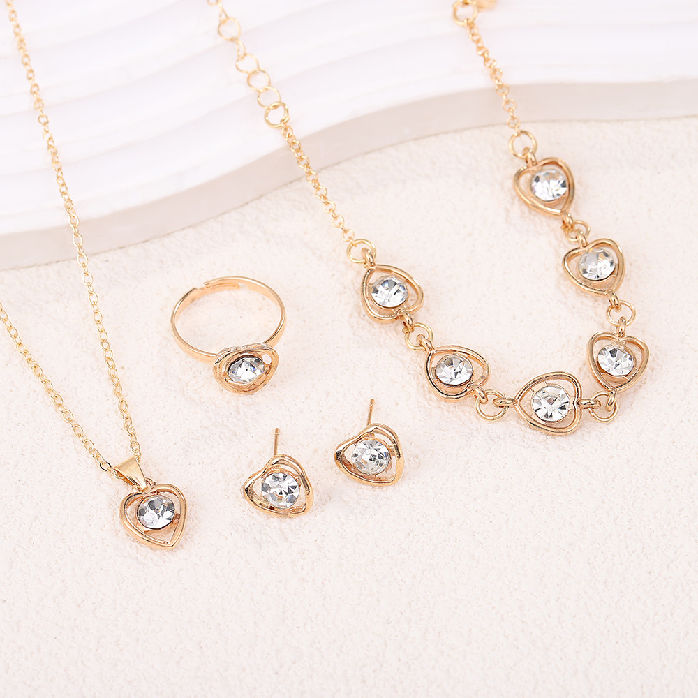 European And American-style Crystal Heart Charm Necklace Earrings Ring And Bracelet Four-Piece Set