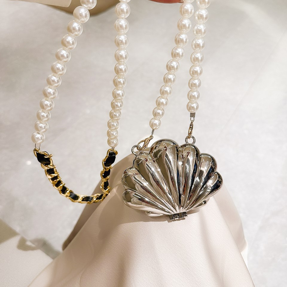 Pearl Shell Silver