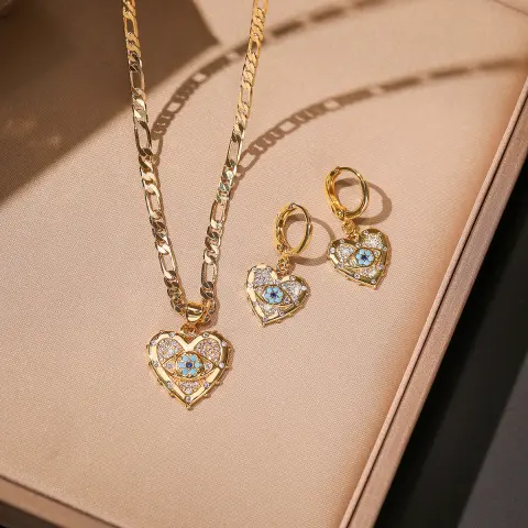 Fashion Jewelry Personality Copper Plated Real Gold Heart-shaped Zircon