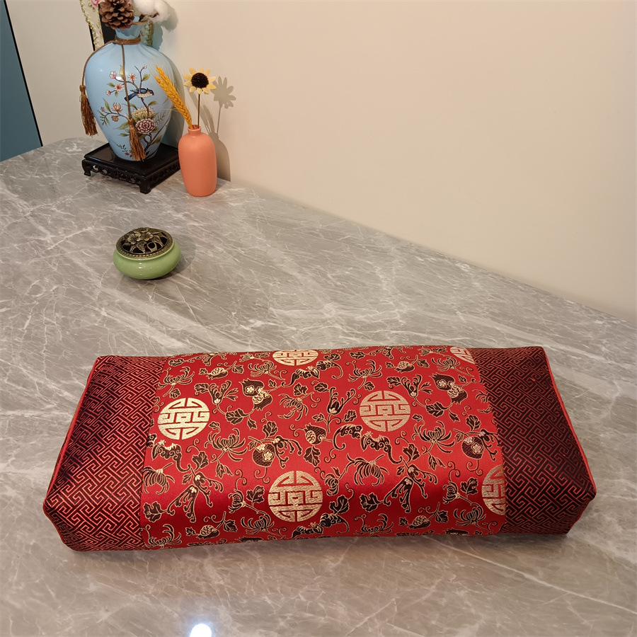 Brocade Square Mugwort Pillow Buckwheat Hulls