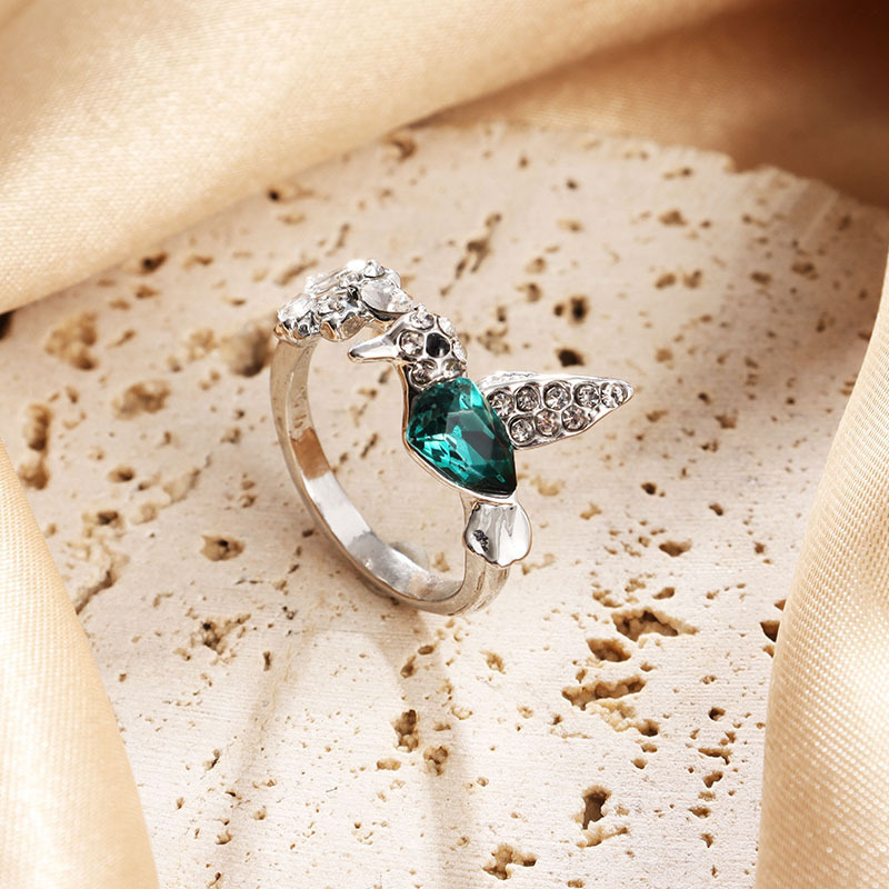 Green Hummingbird Ring Detail