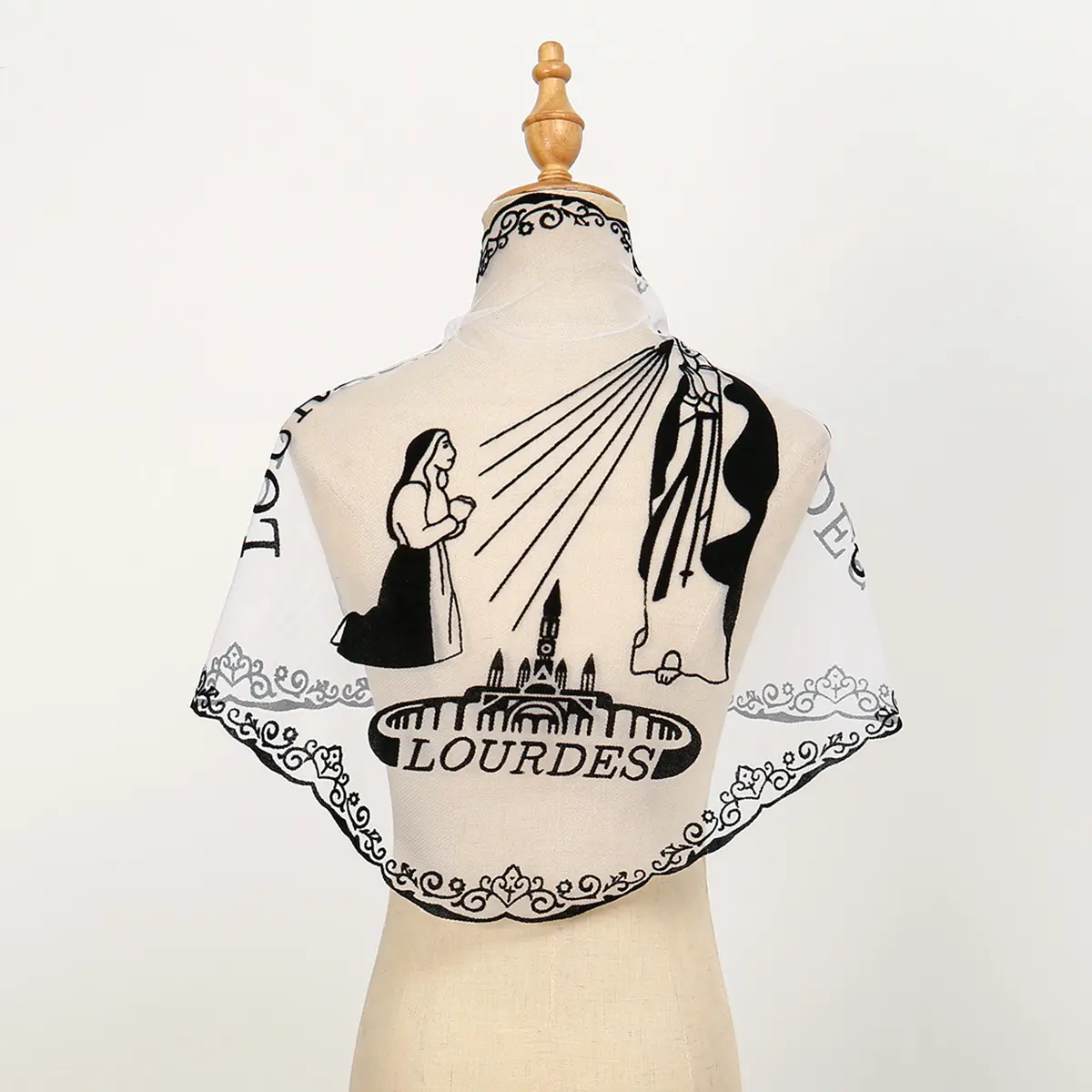 Hot-selling Polyester Triangular Scarf