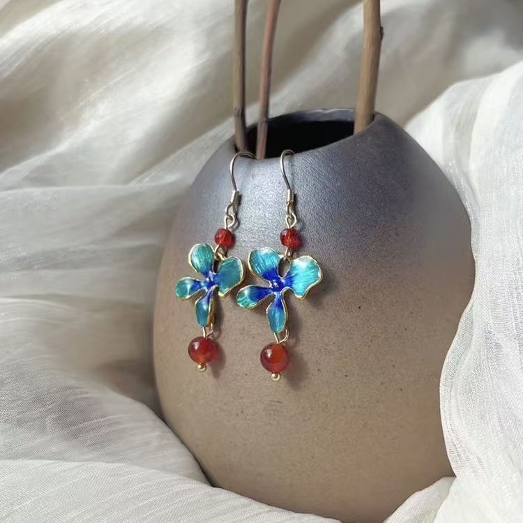 Ming-style Fired-blue Red Glazed Vintage Ear Clip