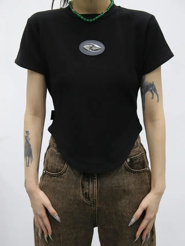 Three dimensional Labeling Curved Hem High Waist Shoulder Short Bottoming Shirt Long Sleeveshort Sleeve Black, Short Sleeve - Shop at LoveMi