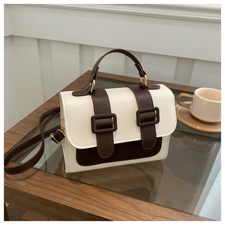 Buy Women's Clothing Online | Buy Trending Dresses for Women