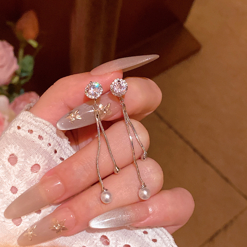 Retro Stud Designer Touch Statement Drop Earrings