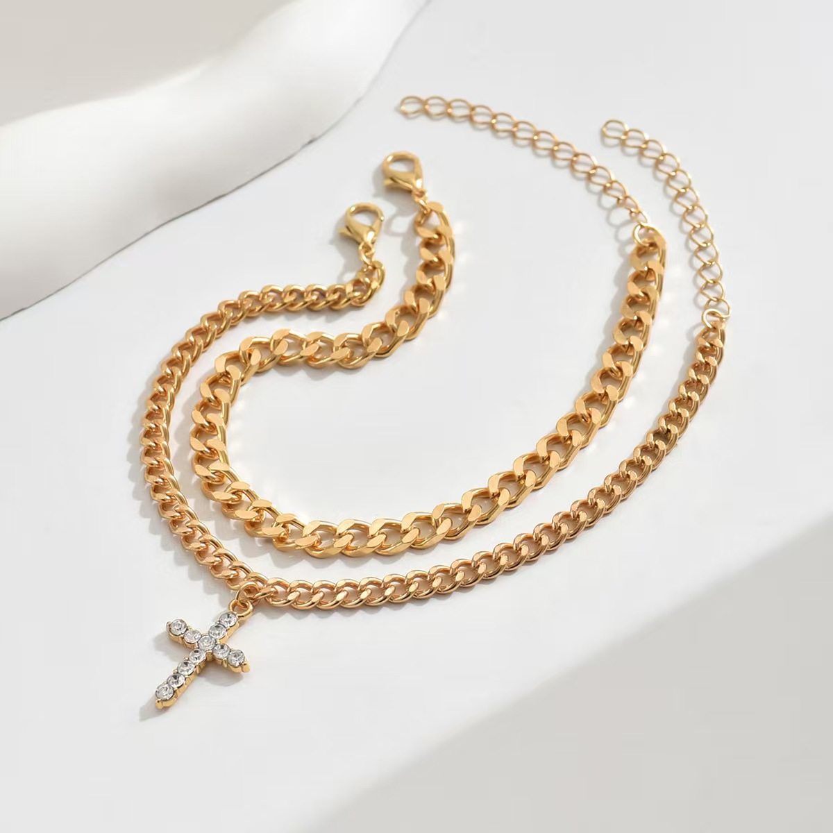 Womens Minimalist Cuban-link Bracelet