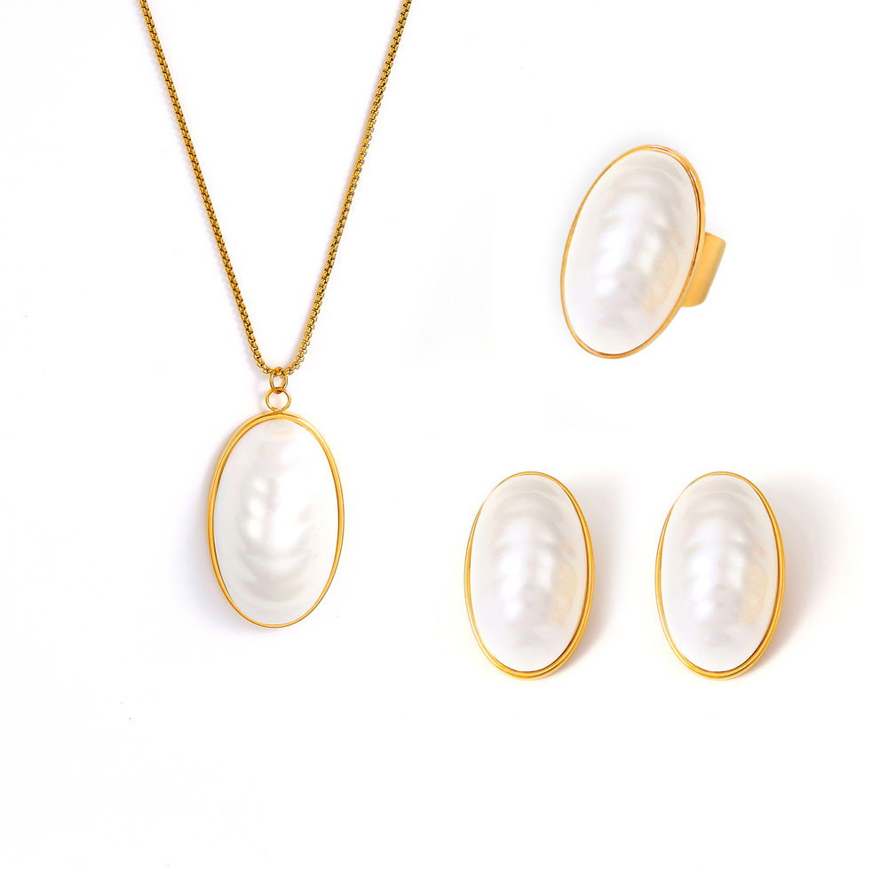 Fritillary Pendant Clavicle Necklace Ring Earrings