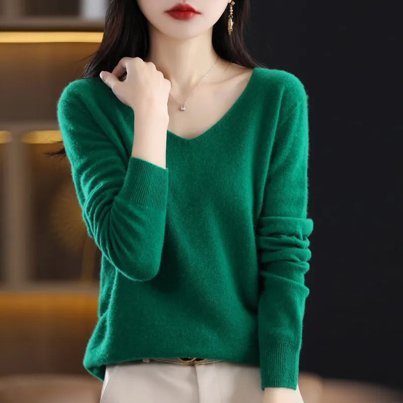 Women's Knitted New V-neck Pullover Sweater Wool Base Shirt - Emerald