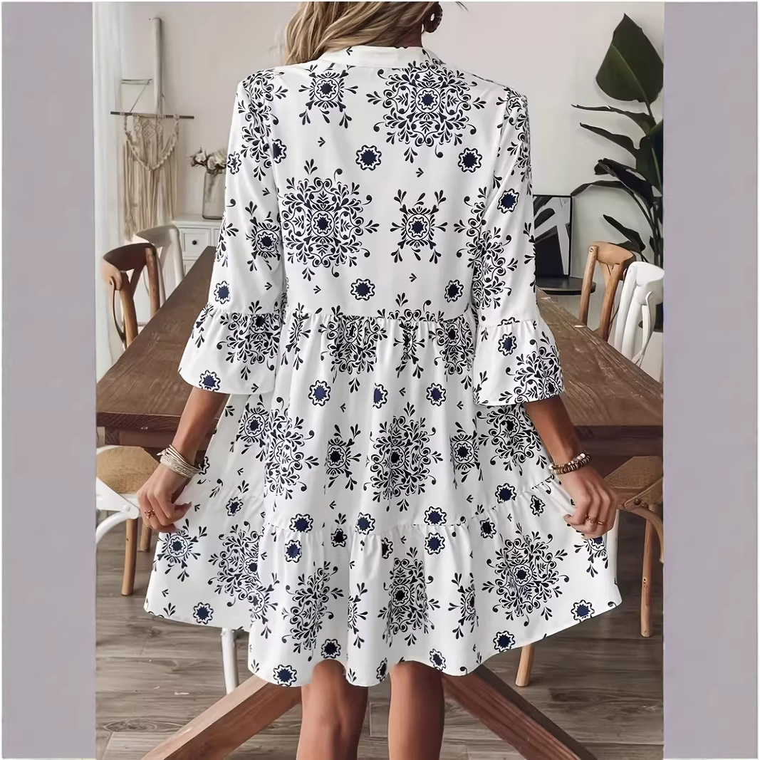 Elegant Womens Dress With Three-quarter Sleeves